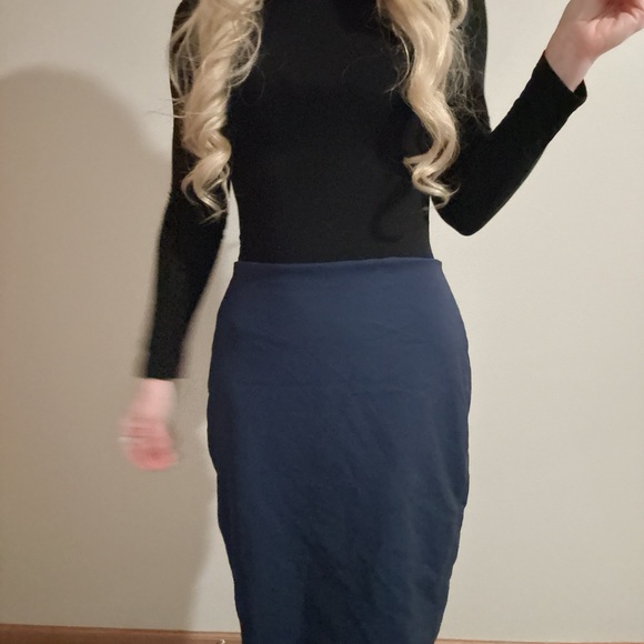 Express Navy Pencil Skirt - Picture 3 of 4